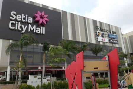 Apartment Simplicity Cozy For 2 -trefoil Setia Alam- Near Setia Mall-setia Convention Centre *